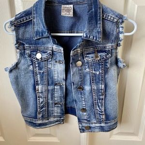 Women’s vest